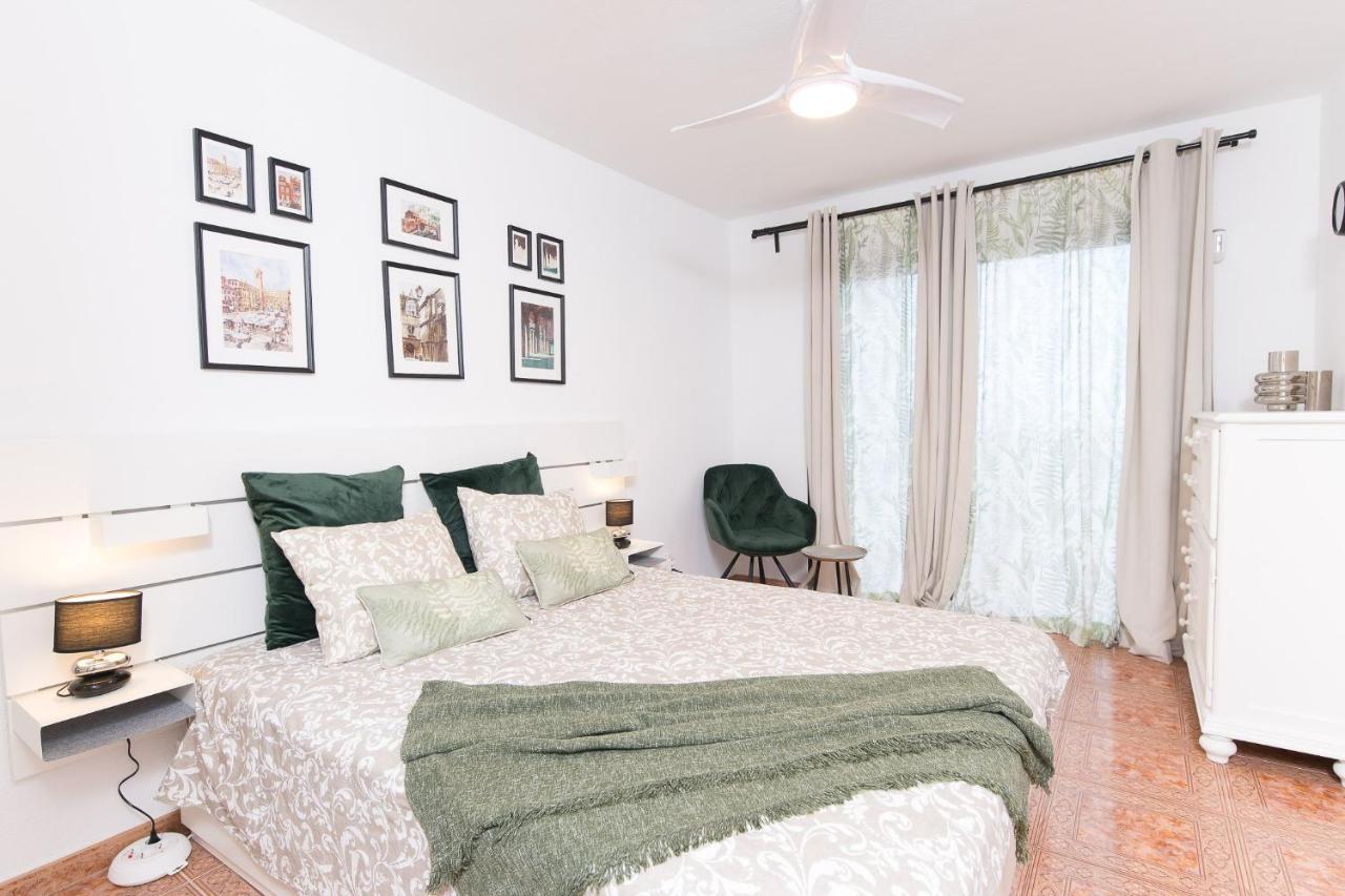 Sea View, Newly Renovated, 2 Bedrooms Apartment In Costa Adeje Buitenkant foto
